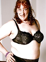 horny milfs next door