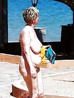 moms sucking black cocks