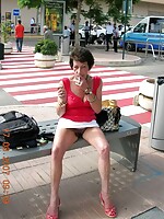 holly halston galleries