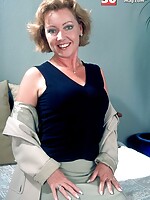 amatuer hot milf