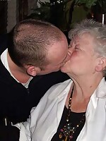 thick big booty moms getting fucked